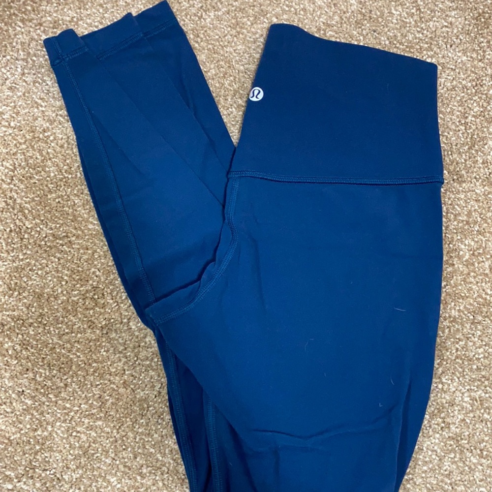 Luluemon align 25